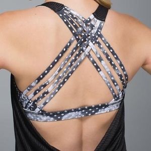 lululemon wild tank size 10